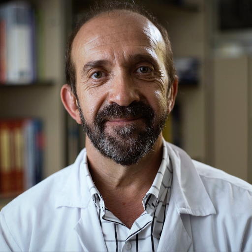 Dr. Santiago Moreno Guillen